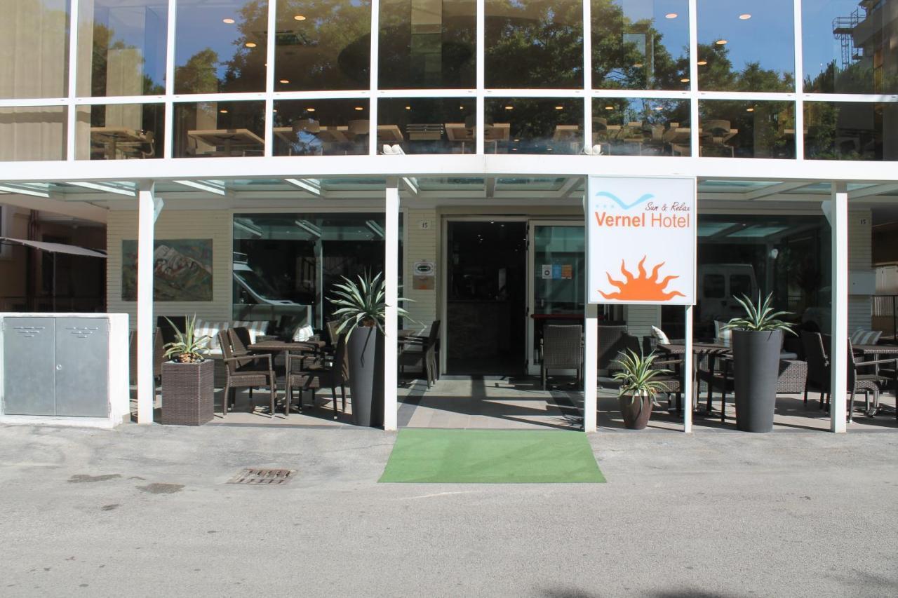 Hotel Vernel Ρίμινι Εξωτερικό φωτογραφία